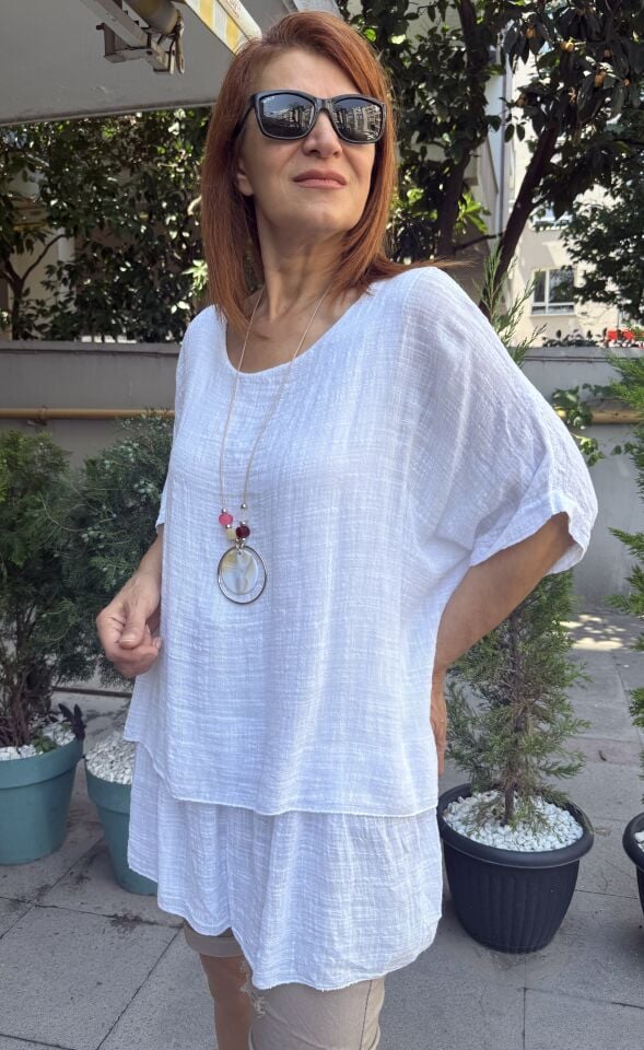 Clara İtalyan Kolyeli Bluz Beyaz