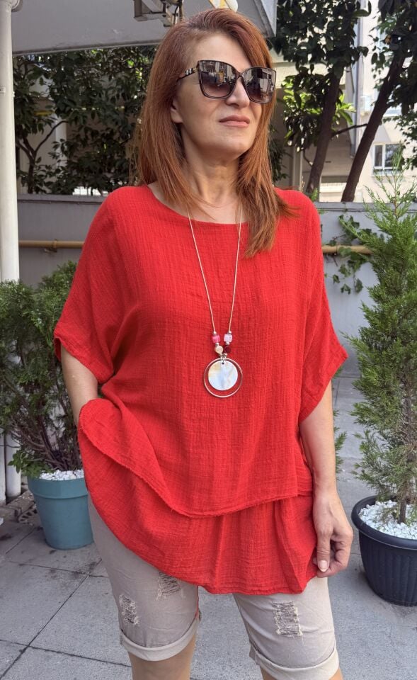 Clara İtalyan Kolyeli Bluz Kırmızı