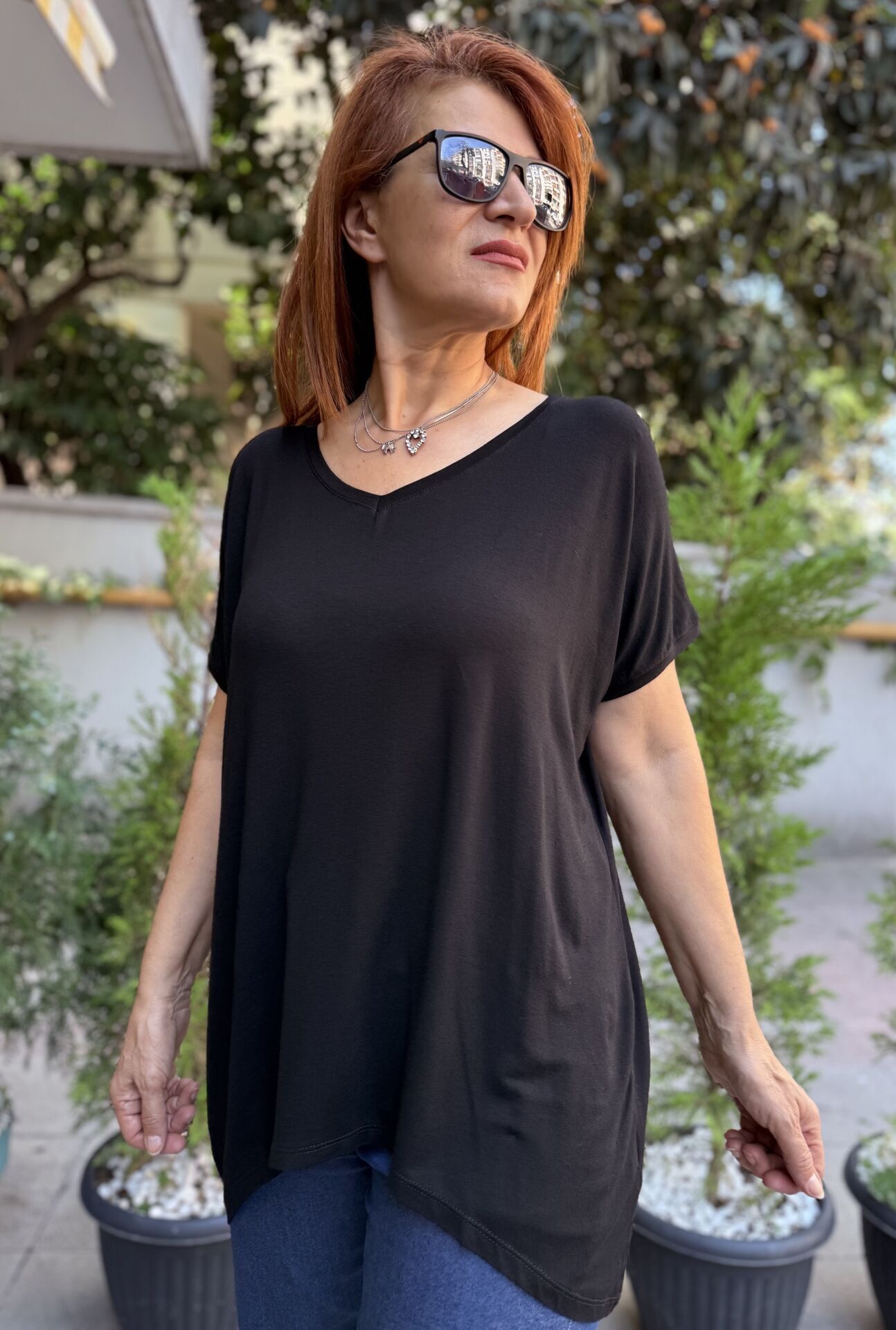 Sırt V Detaylı Bluz Siyah