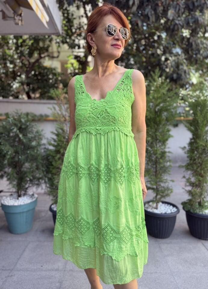 İtalyan Askılı Güpür Elbise Yeşil