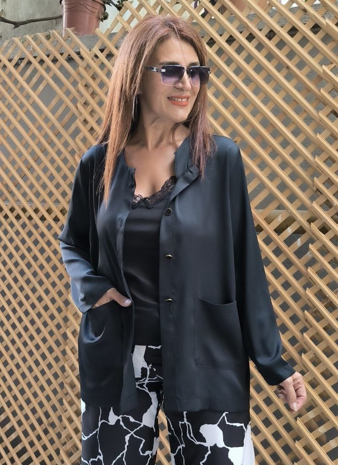 Nelly Siyah Şifon Ceket