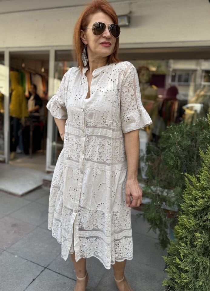İtalyan Dantelli Güpür Midi Elbise Bej