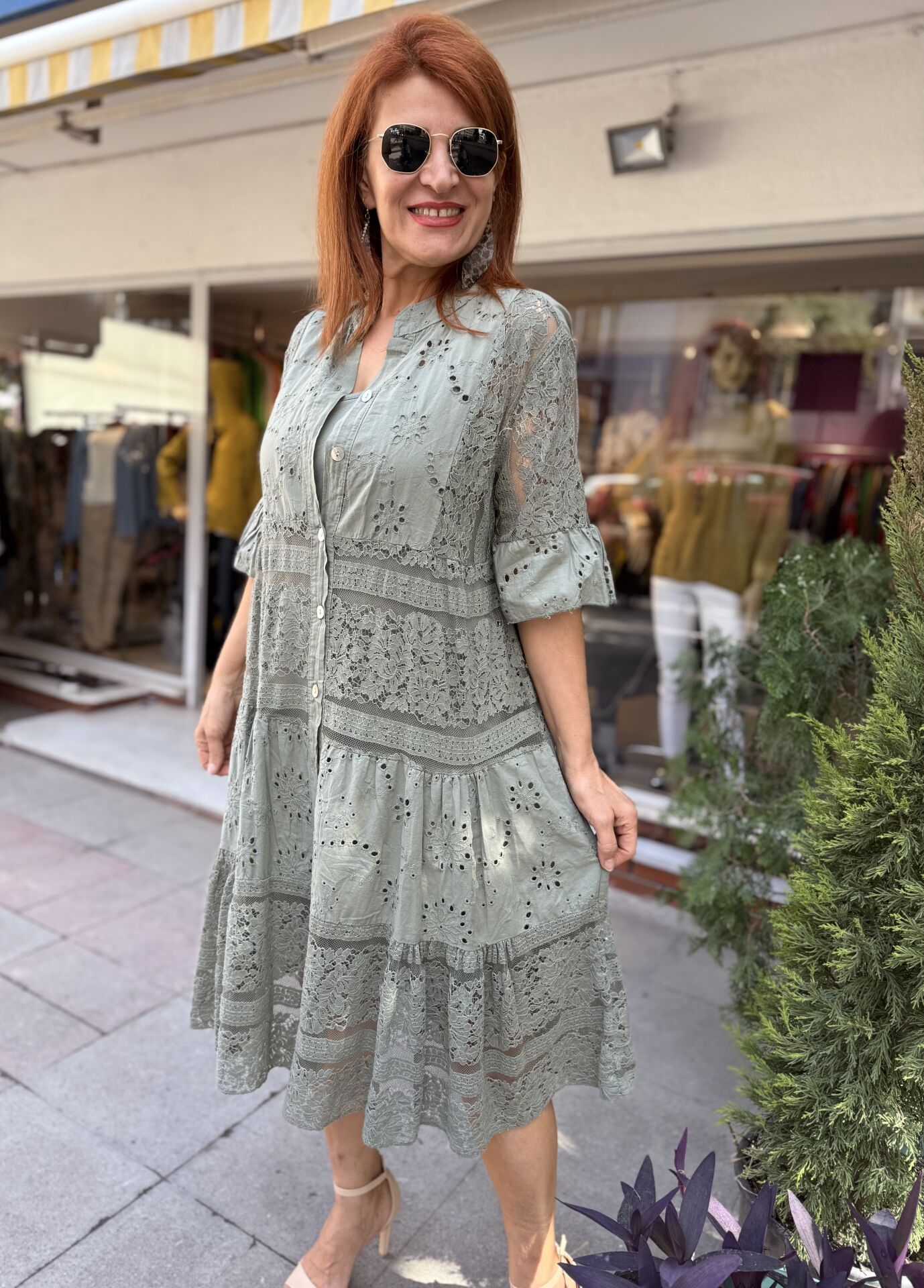 İtalyan Dantelli Güpür Midi Elbise Haki