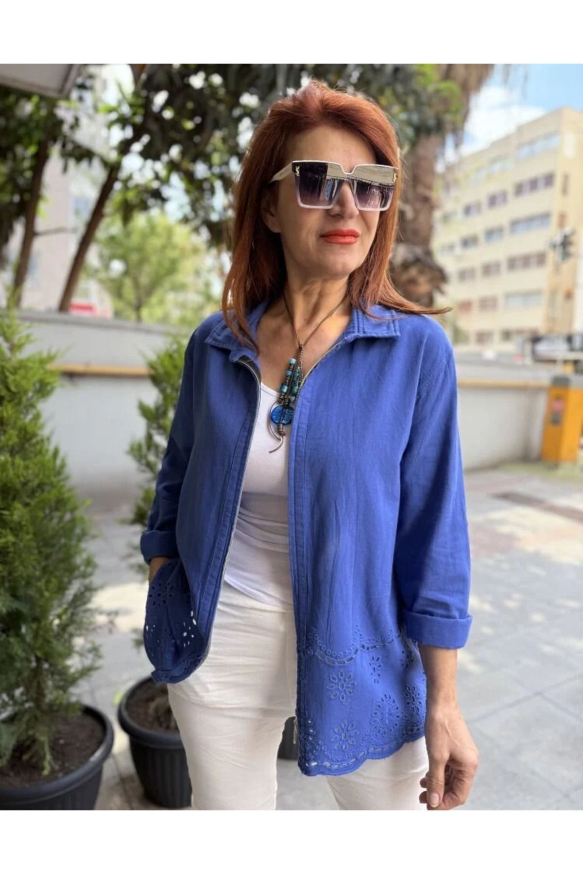 Eteği Güpür Fermuarlı Ceket İndigo Mavi
