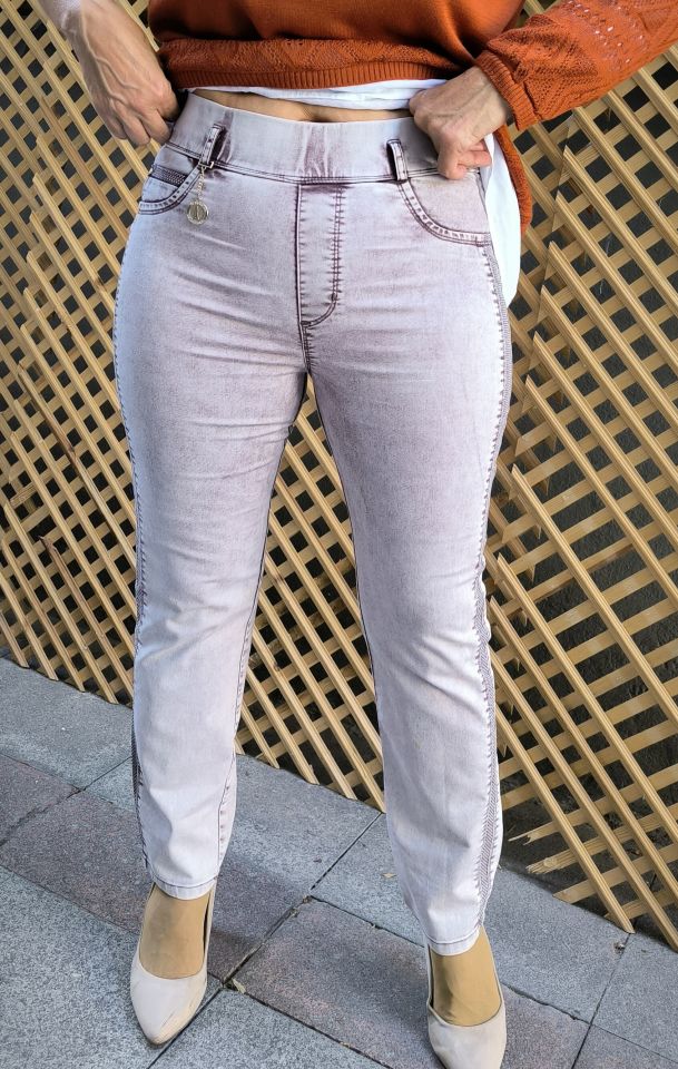 Taşlamalı Şeritli Pantolon Gri