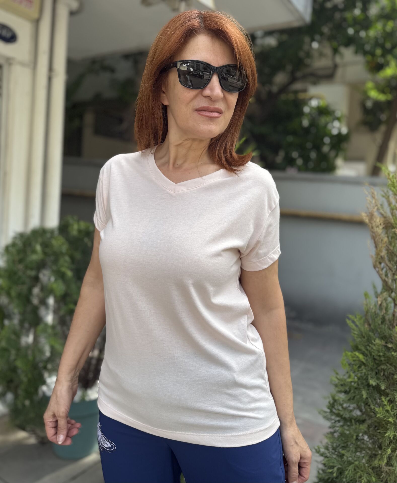 V Yaka Viskon Tişört Toz Pembe