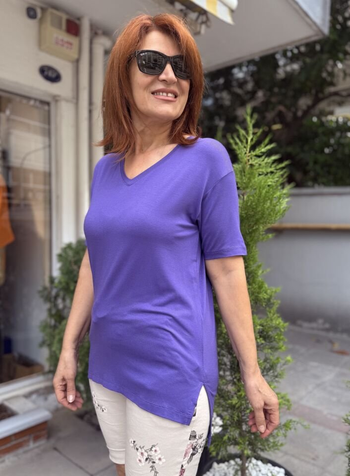 35D- V Yaka Viskon Tişört Açık Mor