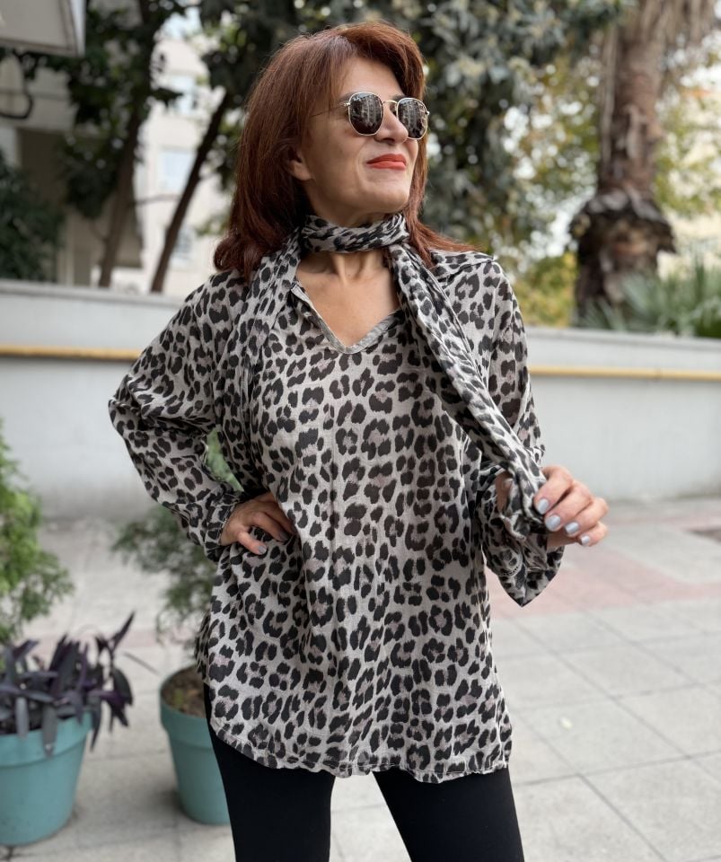 İtalyan Fularlı Gömlek Triko Takım Taş