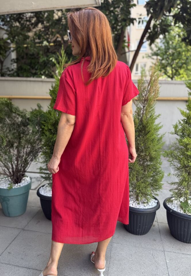 P- MD195 Brode Düğmeli Elbise Kırmızı
