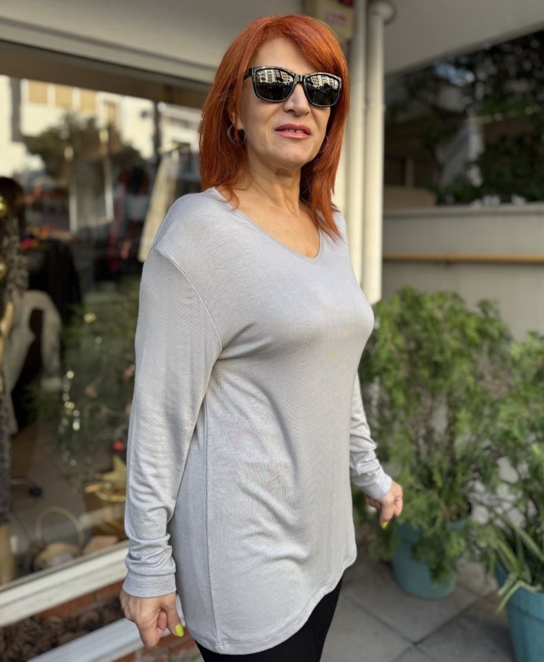 Yumuşak Dokulu Viskon Bluz Gri