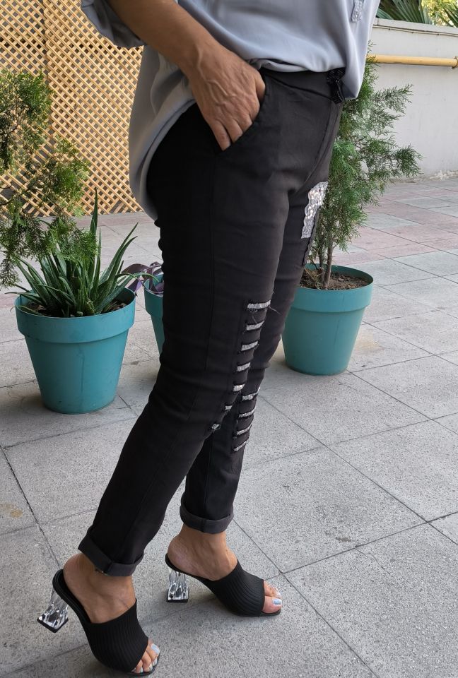İtalyan Yırtıklı Pantolon Siyah