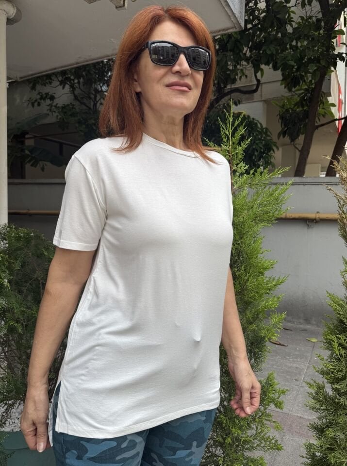 35D- Viskon Yuvarlak Yaka Tişört Beyaz
