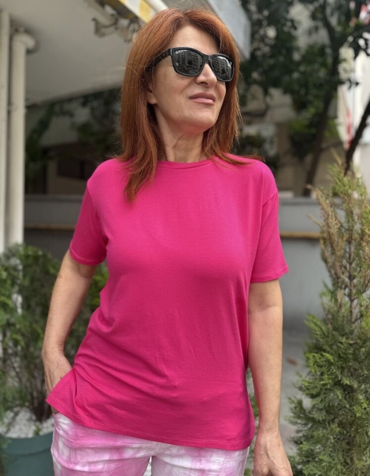35D- Viskon Yuvarlak Yaka Tişört Fuşya