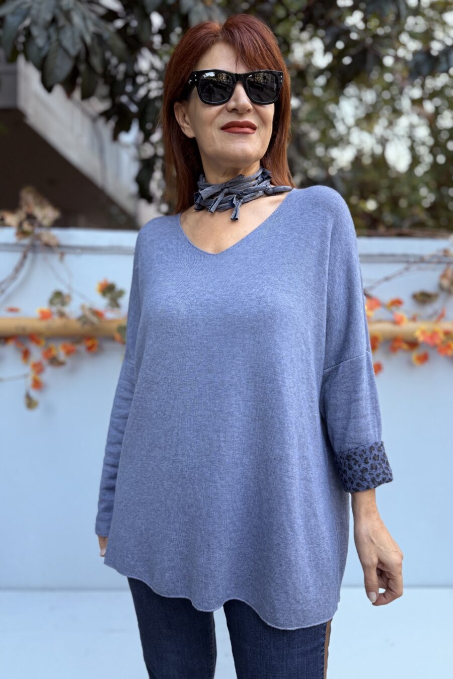 İtalyan Triko V Yaka İçi Leopar Desen İndigo Mavi